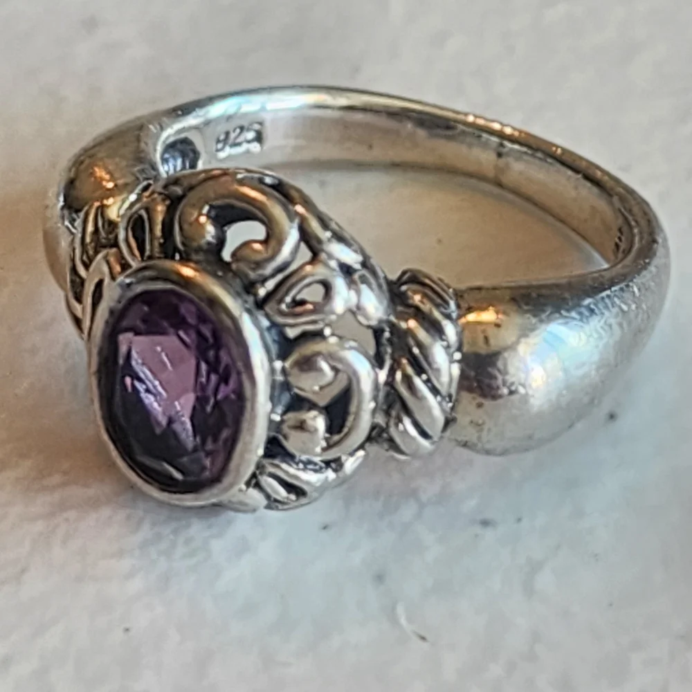 Sterling Silver 925 Ring Size 7 with Purple Gemstone Ornate Fine Jewelry Invest - Picture 3 of 5